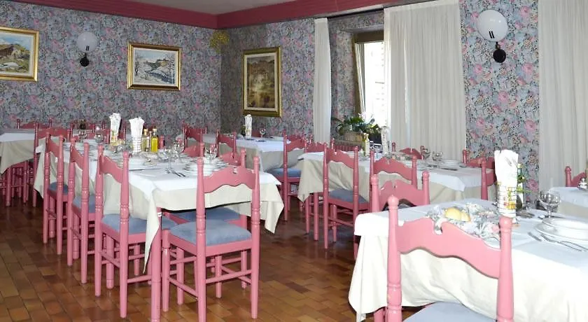 Hotel Cervo Bormio 3*,  Italy