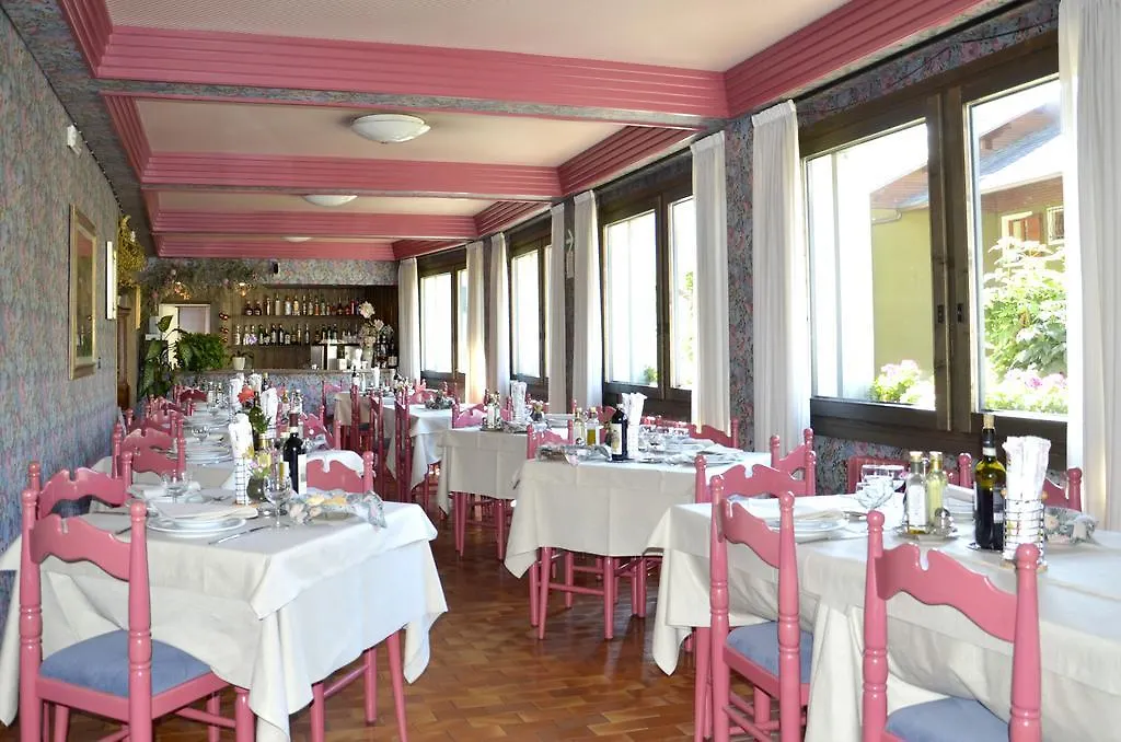 Hotel Cervo Бормио Италия
